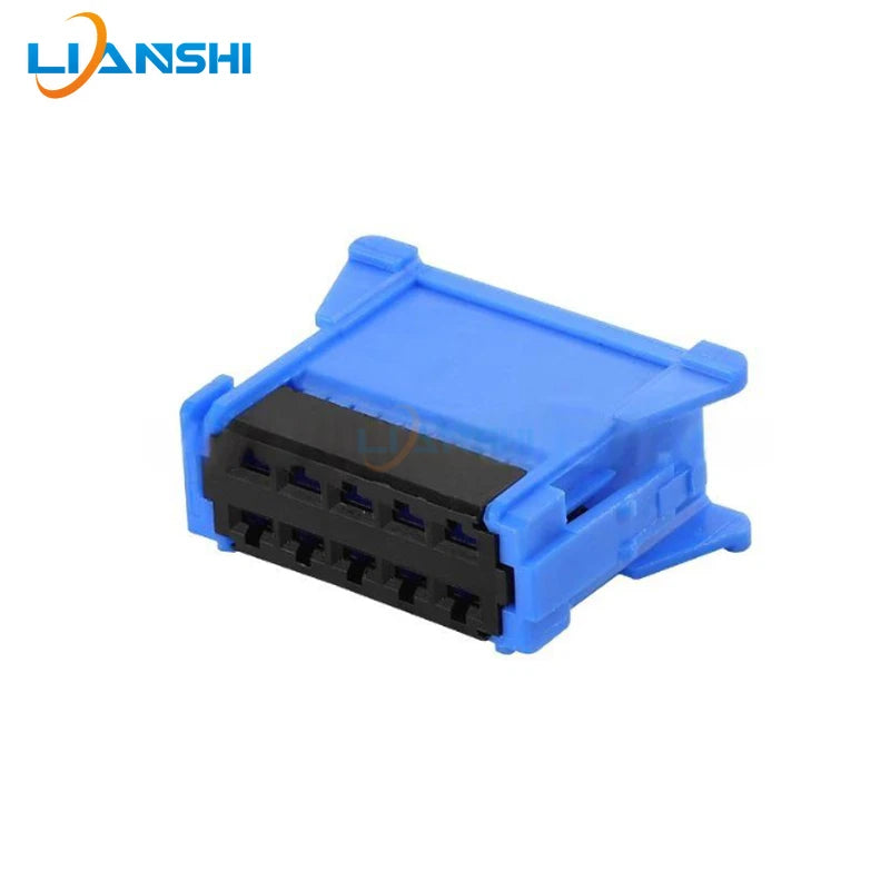 The DJ7106G-2.8-21 is suitable for the resistance plug air conditioning heater wiring harness of the Peugeot Citrox 408 blower