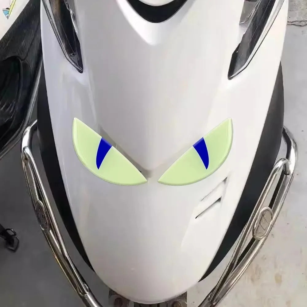 2-6Pcs Luminous Eyes Car Stickers 3D Reflective Demon Cat Eyes Sticker for Auto Motorcycle Night Light Warning Decoration Decals