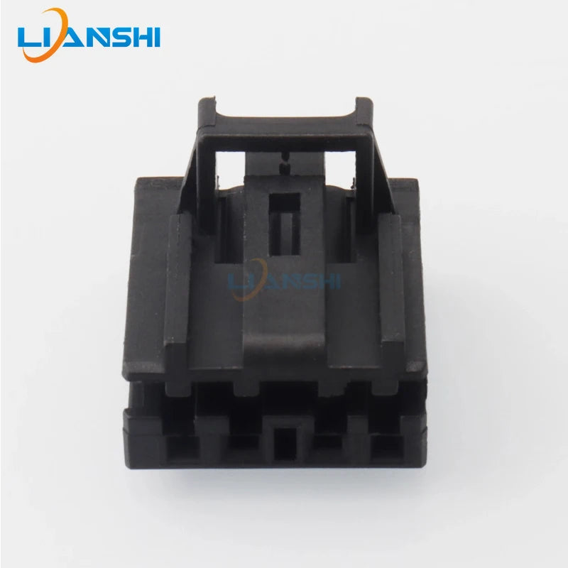 1-2141627-1 applicable to Volkswagen Audi Tiguan L seat support motor 4P connector 5Q0972754