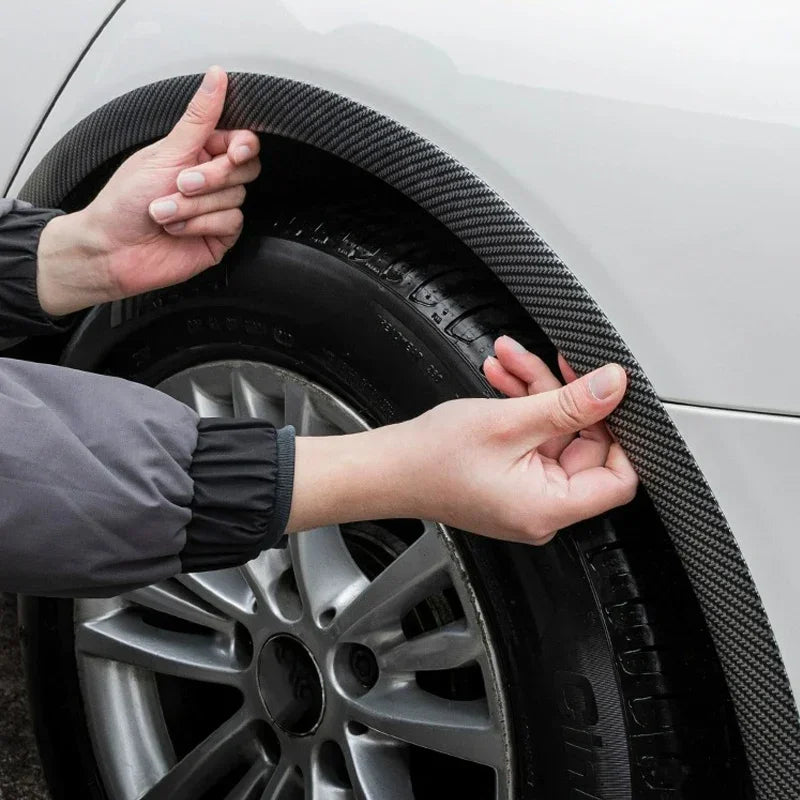 Car Wheel Eyebrow Anti-collision Strip Self-adhesive Carbon Fiber Pattern Full Back Glue Universal Wheel Eyebrow Rubber amabilis