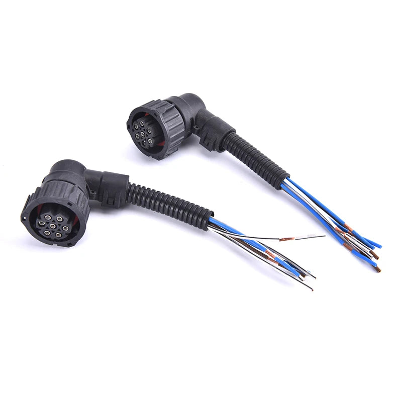 7 Pin Car Plug Socket For Scania For Volvo Truck  7-Hole J6 Socket For Mercedes-benz Actros For IVECO Tail Light Connector Wire
