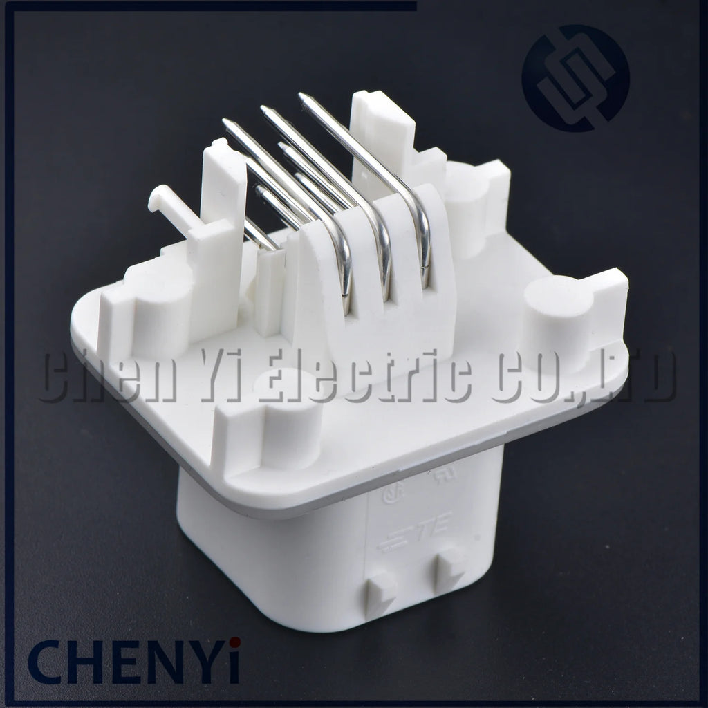 White 8 Pin Male or Female Waterproof Automotive ECU Connector EPEC PCB Wire harness plug 776286-2 776276-2 776280-2 With Pins