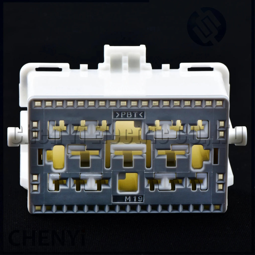 59 Pin white Automotive connector Engine Fuse Box Plug Engine central control Electric seat plug 6098-6134 For Ford