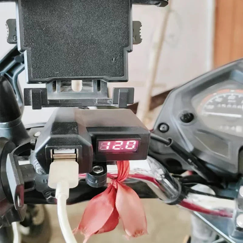 Waterproof Motorcycle USB Charger 2-Port + Voltage Display - Quick Charge 3.0 for Harley Cruisers Motorbike Accessories Amagi