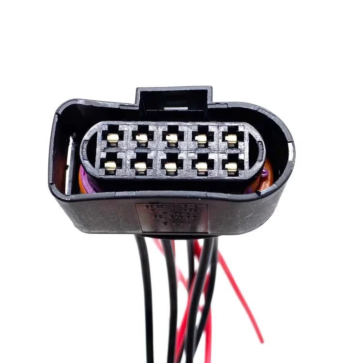 Compatible with Foton Daimler Auman GTL ETX EST headlight plug Annual Edition Headlight connection harness