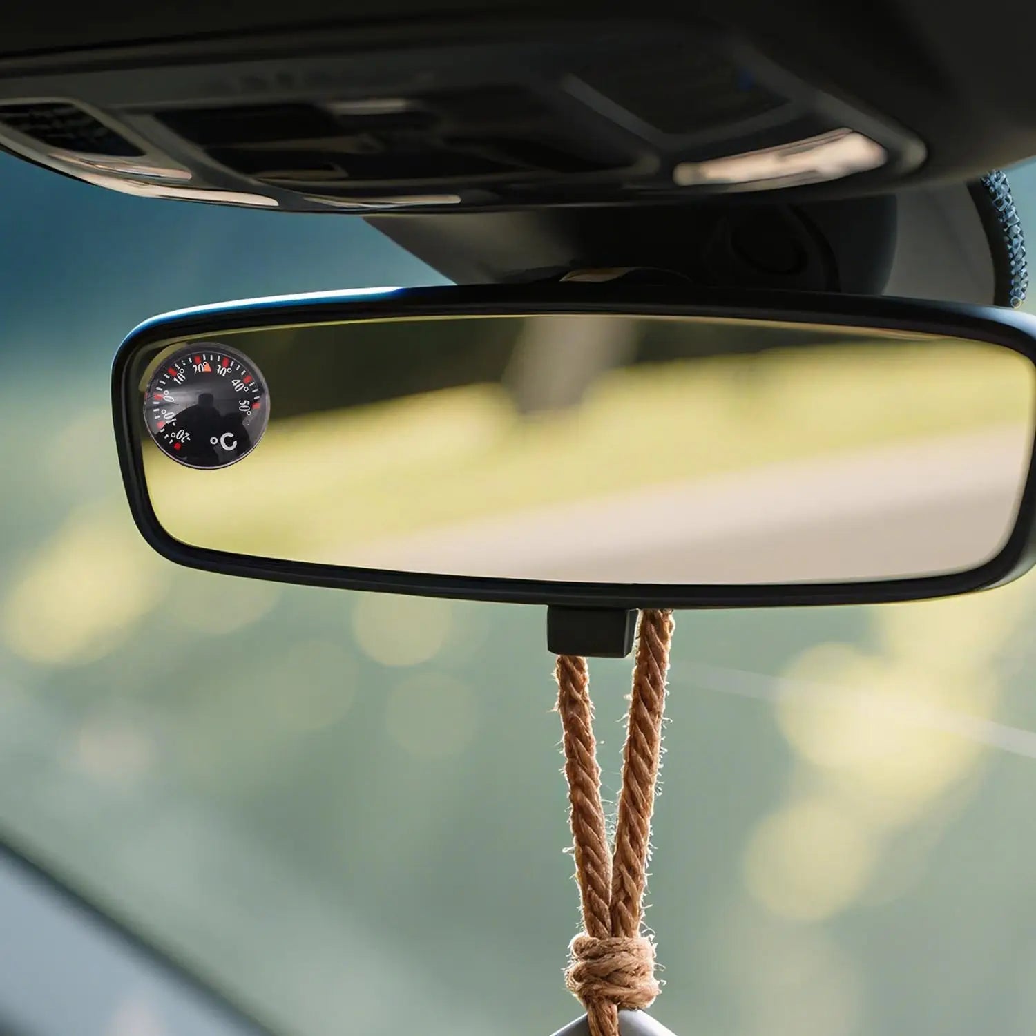 1-20pcs Car High Accuracy Thermometer Car Practical Mini Circular Thermometer Air Vent Ornament Charm 20mm Scale Measurement