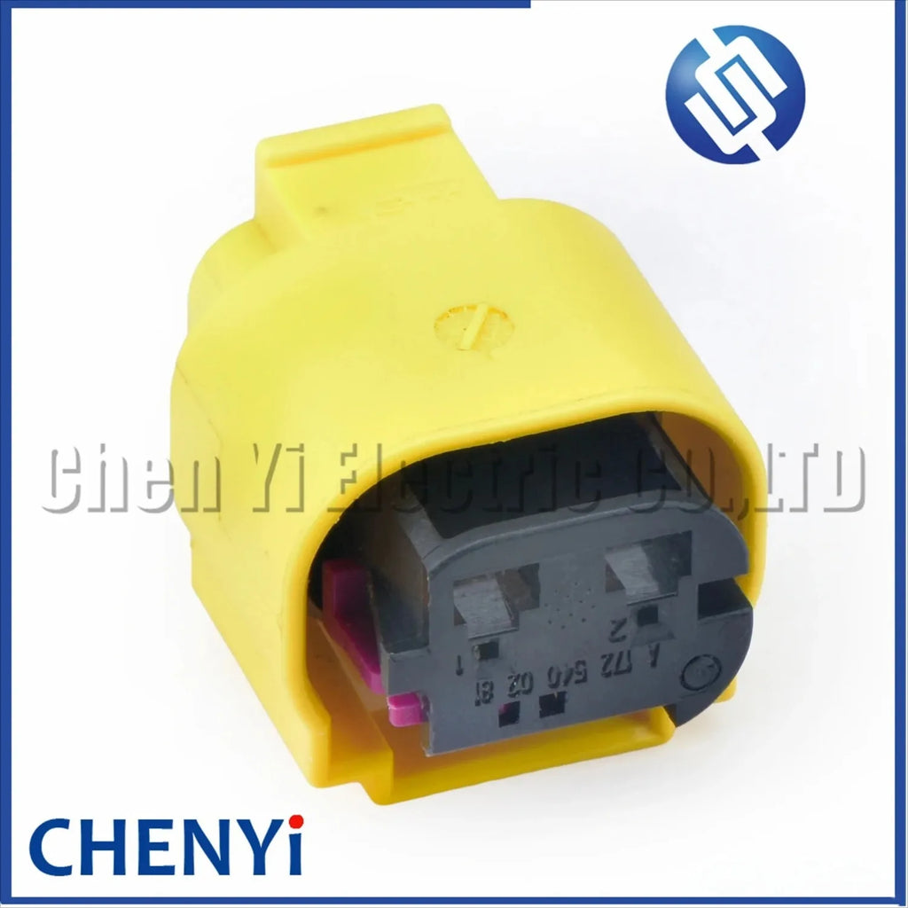 2 Pin Automotive waterproof connector Wire harness Plug 968669-1 8377152 1-968670-1 1-967561-1 377152 A1725400281 1-2177186-1