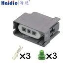 3pin cable wire harness connector housing plug connector 13628672