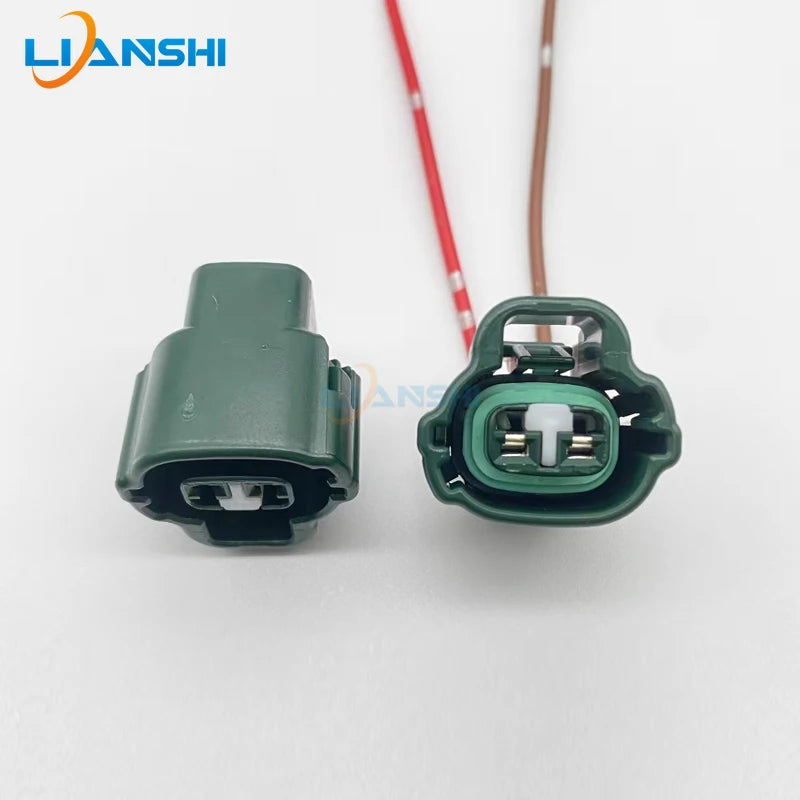 Suitable for Toyota cylinder head solenoid valve VVT valve plug, camshaft position sensor plug, Crown Reiz RAV4 Land Cruiser