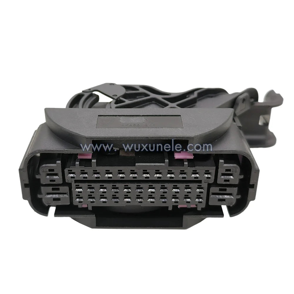 38 Pin Boschs 1928405154 ECU Automotive Sealed Wire Connector