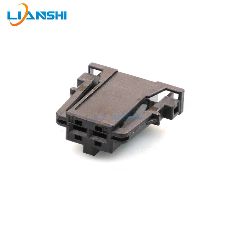 4E0971942/1418796-3 is suitable for Audi connectors, Porsche door audio, subwoofer and midrange speaker plugs