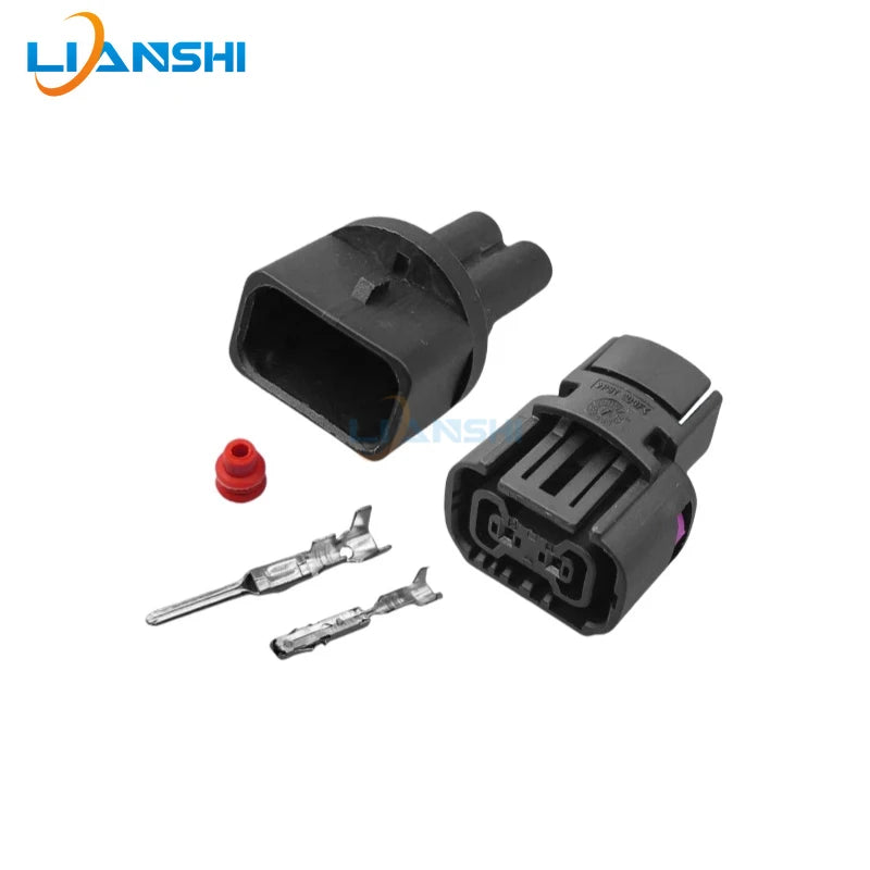 The 1.5 series 2-hole 2-core DJ7021YB-1.5-11/21 is suitable for H16 fog lamp plug automotive connectors