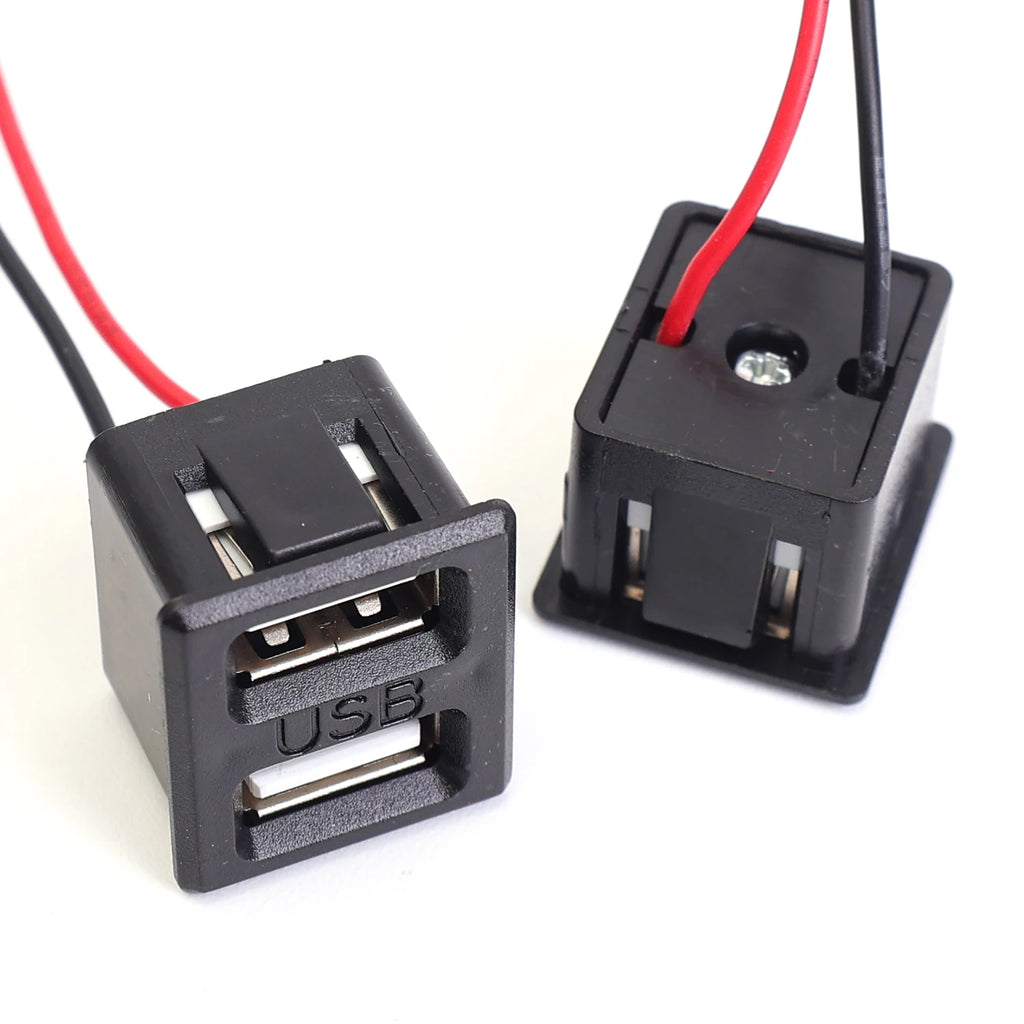 Dual USB-C Flush Mount Car Charger Socket – 5V 2A Snap-In Panel Connector