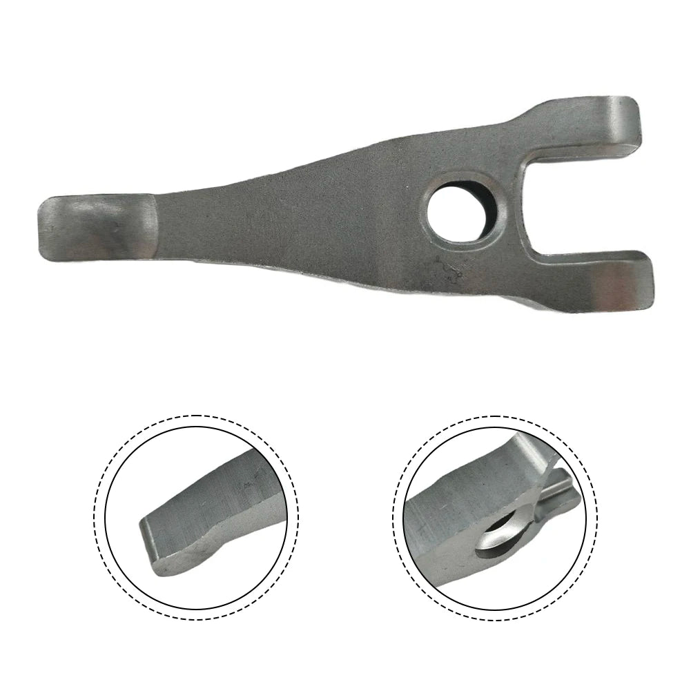 1pc Car Engine  Diesel Injector Clamp For Ford & For  308 1719487 9M5Q9E568AB  1982.G2 Fuel Inject Controls  Clamp Parts