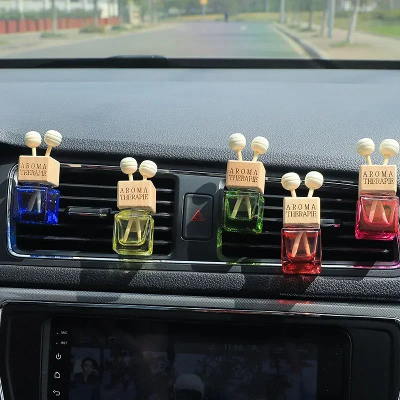 Car Air Vent Perfume Bottle Auto Air Freshener Bottle Air Vent Outlet Perfume Clip Diffusion Jar Cars Interior Accessories Amagi