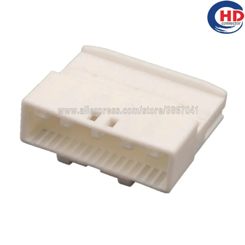 32pin auto waterproof   electric   plastic  wire   harness   connector 1612268-1 1318747-1/90980-12153