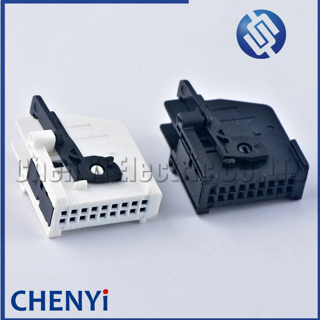 18 Pin car Navigation Controller Plug Instrument MID Speedometer Radar control box plug 1379101-2 for Peugeot 206 307 Citroen C2