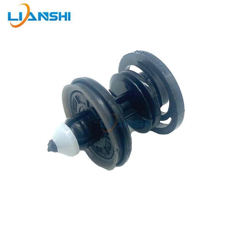 10pcs Applicable to Audi TTQ1, Q3, Q5, Q7, A1, A3, A4, A5, A6, A7, A8 door interior panel door panel buckle repair base clips
