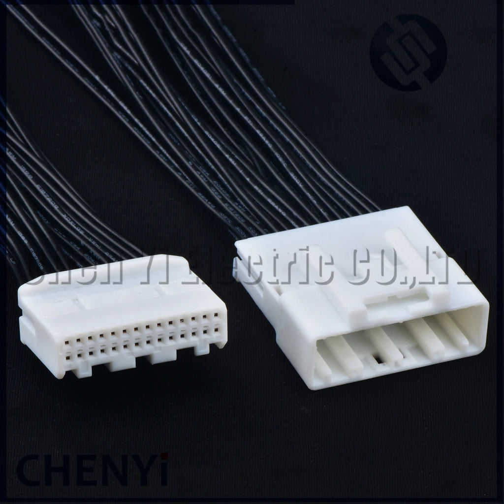 28 Pin Automotive multimedia navigation screen CD host Wire harness Plug Connector Socket 1565380-1 1565377-1 For Toyota Nissan
