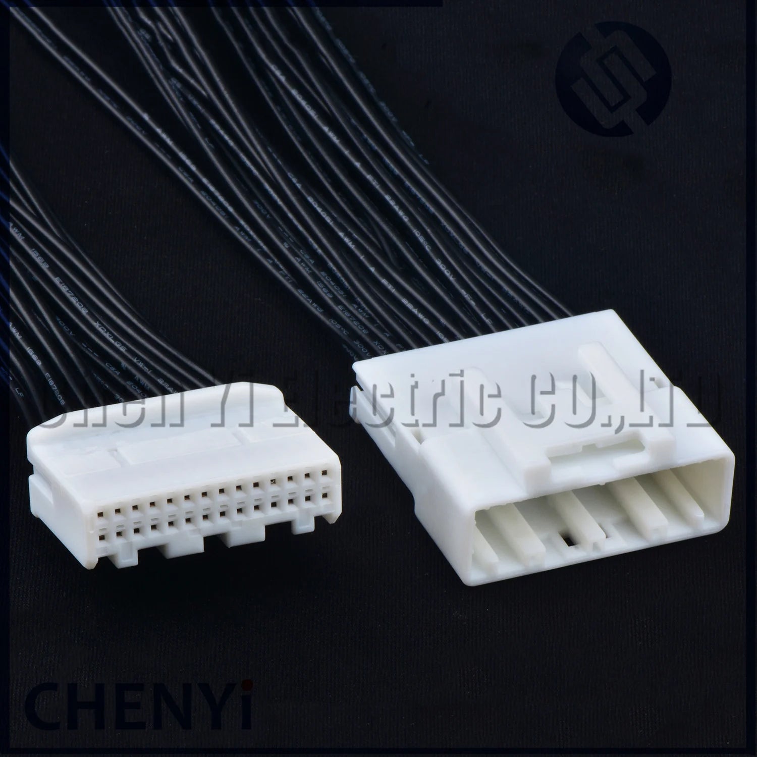 28 Pin Automotive multimedia navigation screen CD host Wire harness Plug Connector Socket 1565380-1 1565377-1 For Toyota Nissan