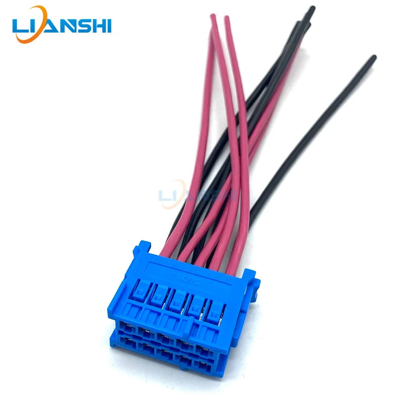 Suitable for BMW 1 series, 235 series, X1 Mini, F52, F45, F49, F55 computer oil pump module plug wiring harnesses