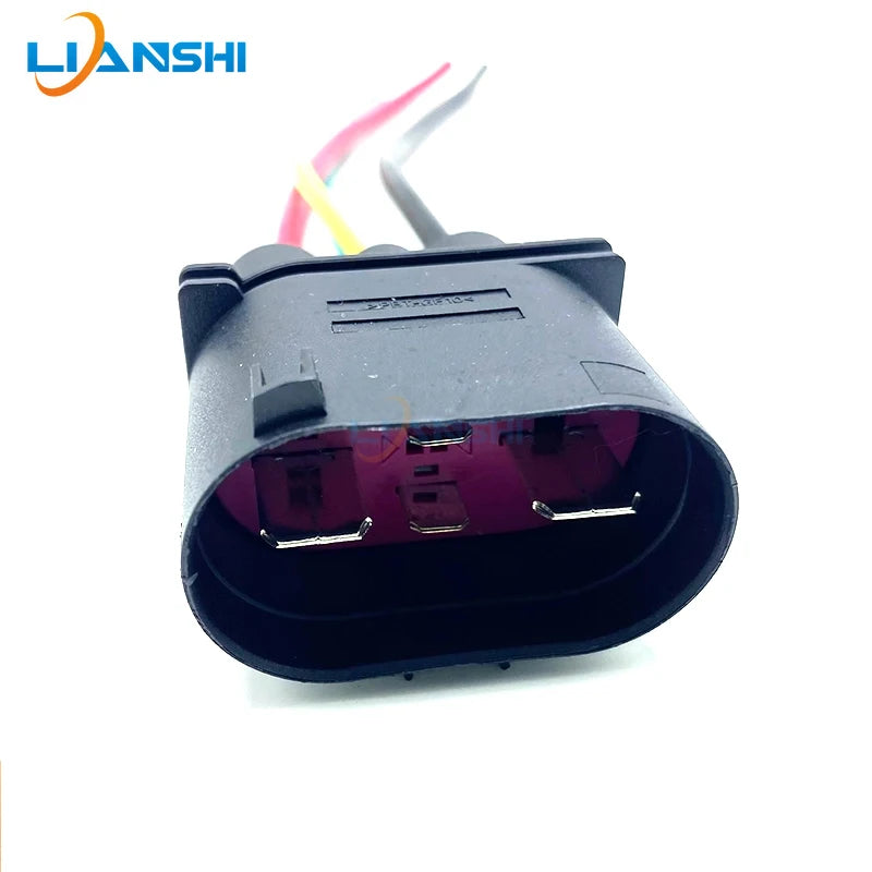Suitable for Audi A3, A4L, A6L, Q3, Q5L, Q7, A6, A7, A8L Volkswagen Golf electronic fan plugs 1k0906234