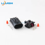 12129615/12110293 is a 3-hole waterproof wiring harness connector suitable for automotive crankshaft sensor plugs