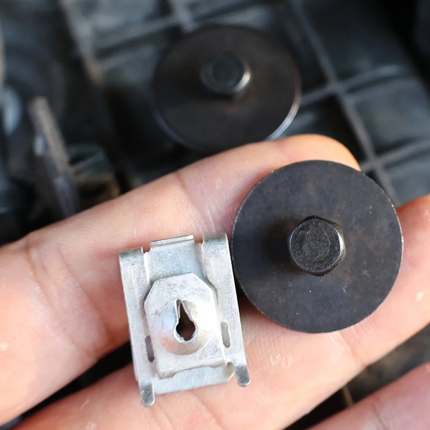 Bumper Cover Fender Liner Fender Screw and Self-Locking U-Nut Kit Part Numbers 07149126886 07146951655 Bumper Clips 1-10pcs