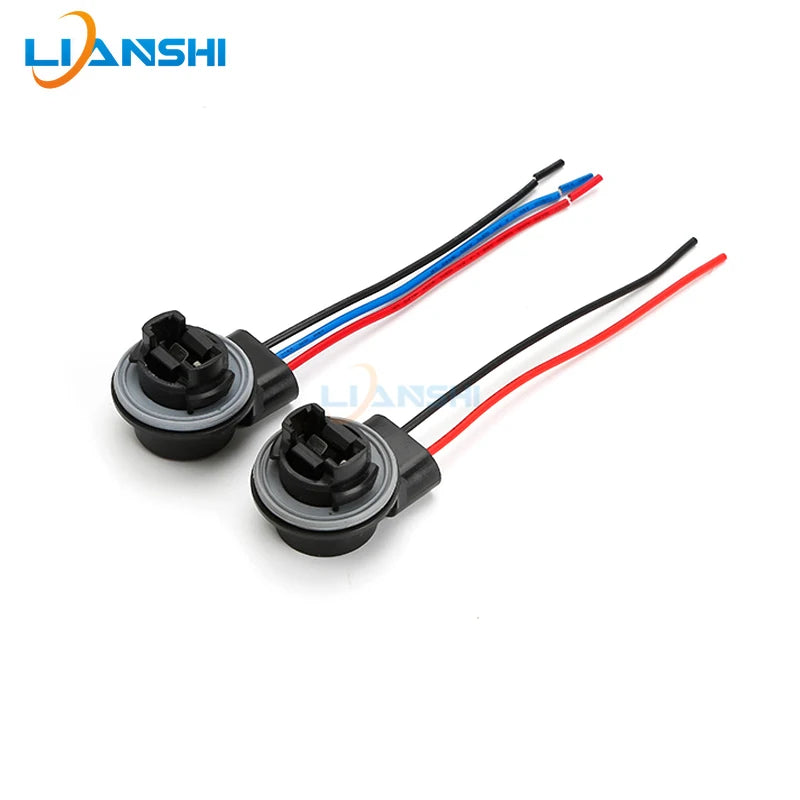 T25313157 Automotive turn signal lights, brake lights, instrument lights, taillights, lamp sockets, LED lamp sockets connectors