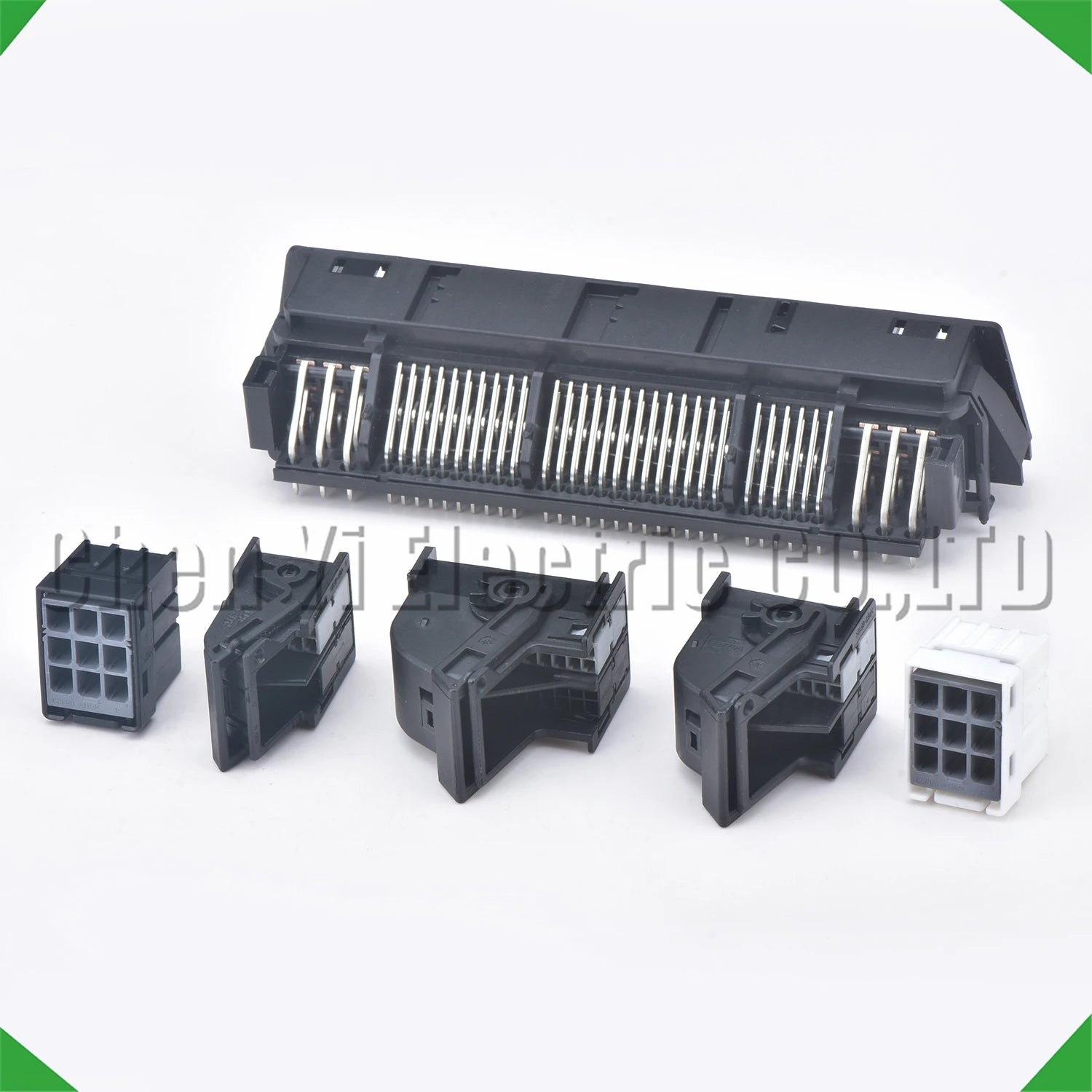 134-Pin Auto Connector Connector Central Control Computer Board WG97165800233ECM CBCU3-E
