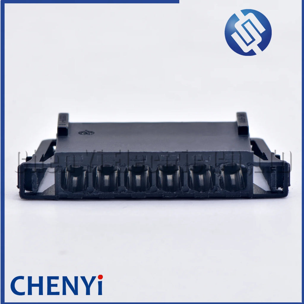6 Pin female Automobile connector Tail light Plug 1-929149-1 A037 545 35 28 With pins A0375453528