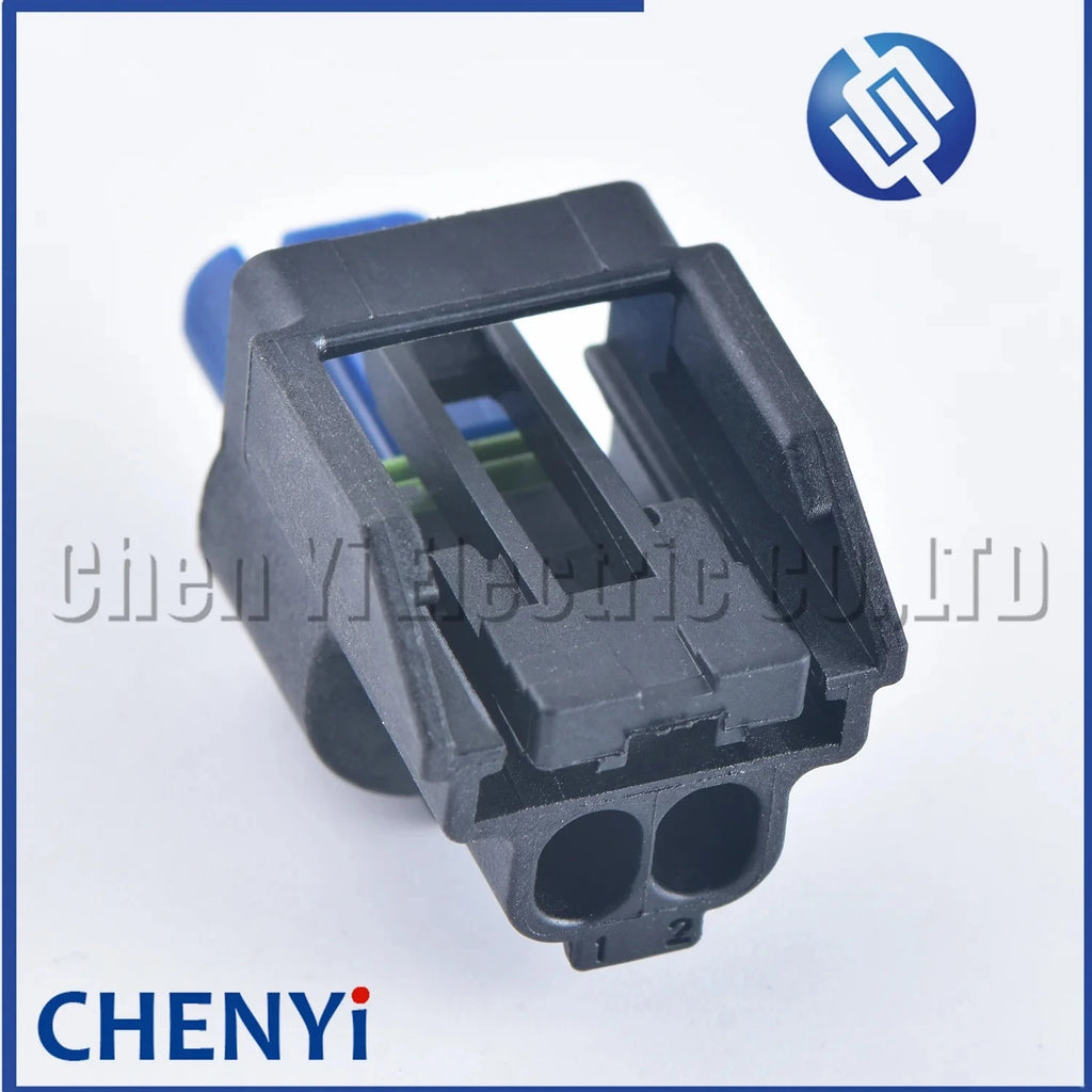 2 Pin female male Auto Waterproof Connector fuel flap plug number plate light plug 13806231 F495100 For Ford Ranger F150