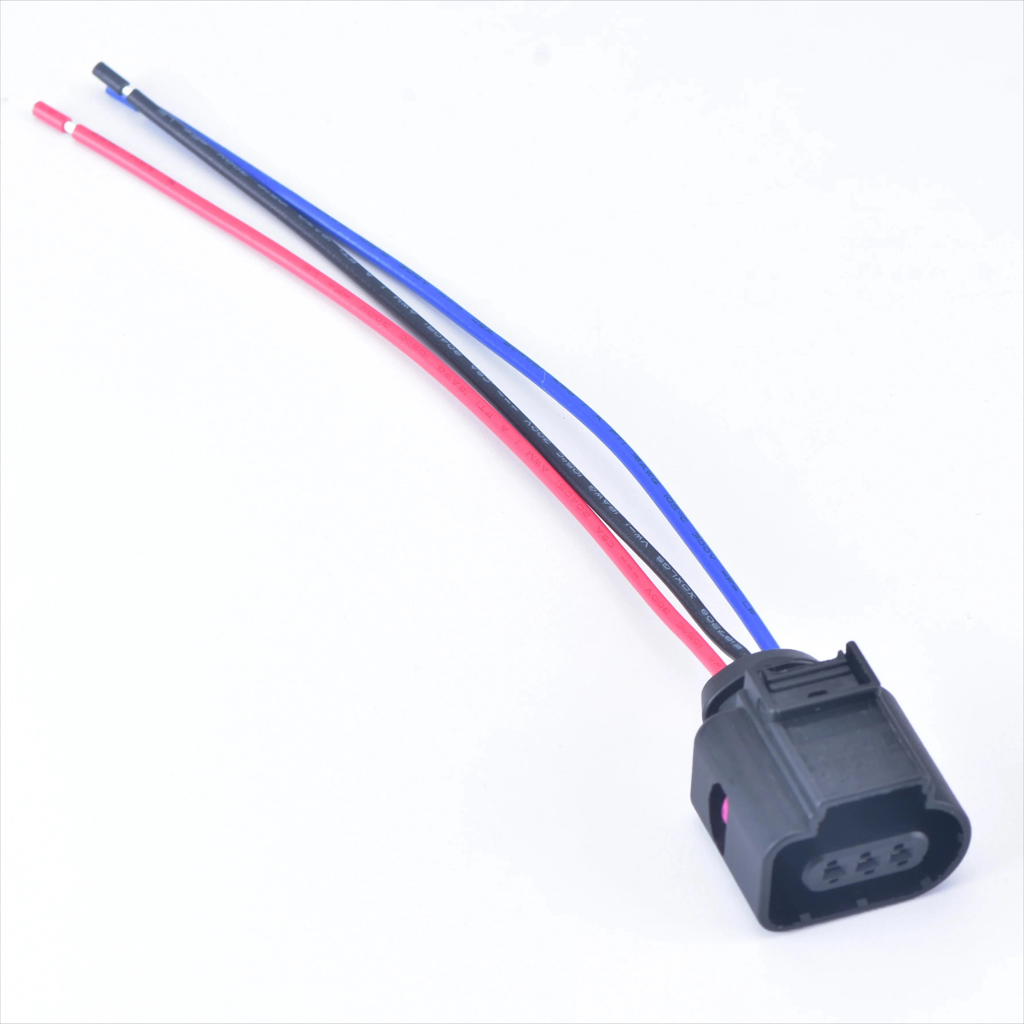 3 Pin female waterproof auto connector pressure sensor Wire harness Plug 8K0973703 8K0 973 703