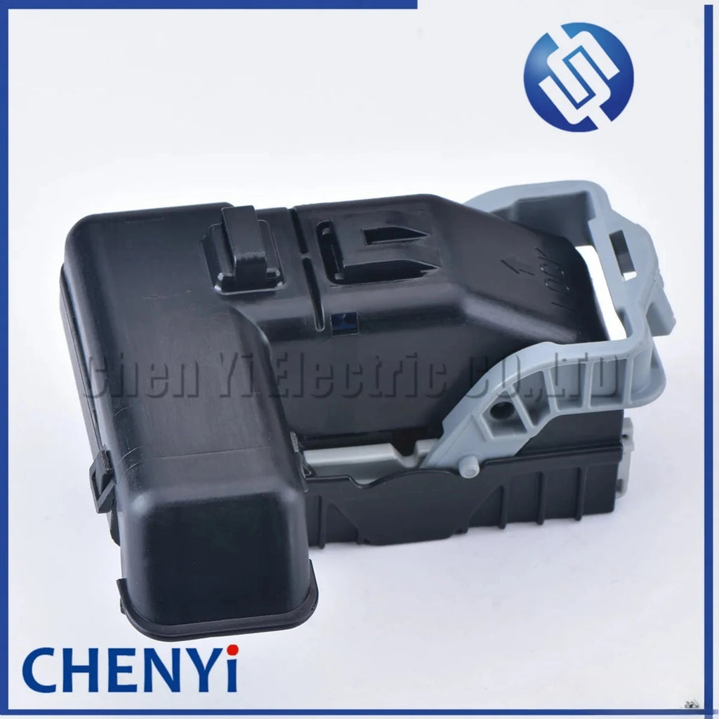 80 Pin Automotive waterproof connector ECU Computer board harness plug 13615066 13615065