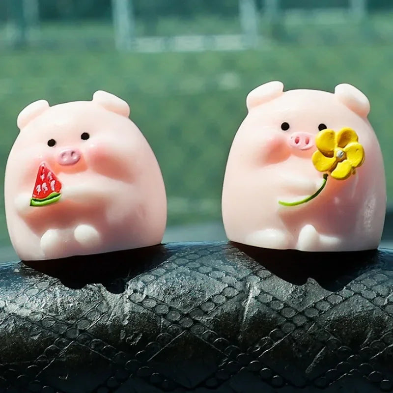 Cute Piggy Auto Interior Ornaments Resin Pink Pig Cartoon Toy Decoration Dashboard Desktop Office Garden Car Decor Accessories