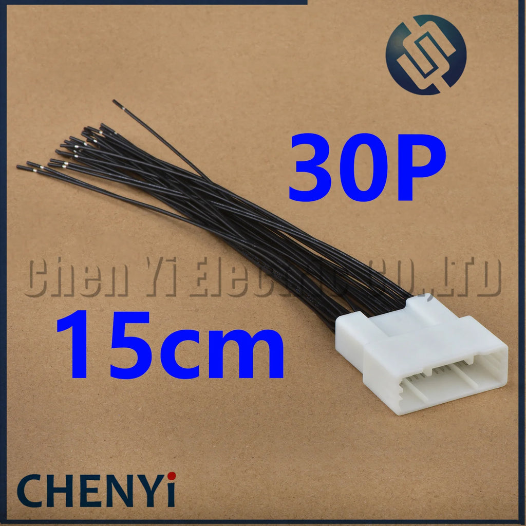 30 Pin Automobile Connector Car CD player host Camera microphone Power plug 90980-12909 with Pin For Toyota Corolla Sienna Camry