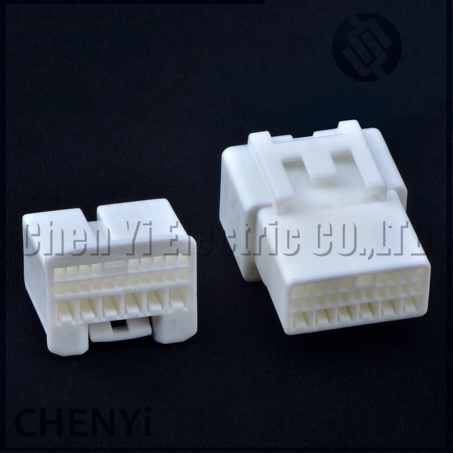 26 Pin Automotive connector ECU controller wiring harness plug 90980-12561 1318757-1 1746863-1 ST730676-3 For Toyota