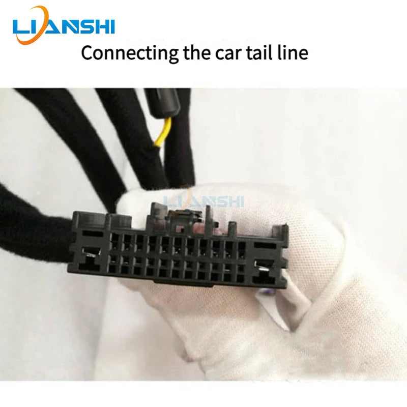 The dedicated connection cable plug for automotive DSP power amplifiers is suitable for the new Ford Focus/Kuga PNP-PZ019