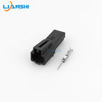 The 4E0972575 automotive connector is suitable for the Tesla door edge light wiring harness head socket 4B0971832