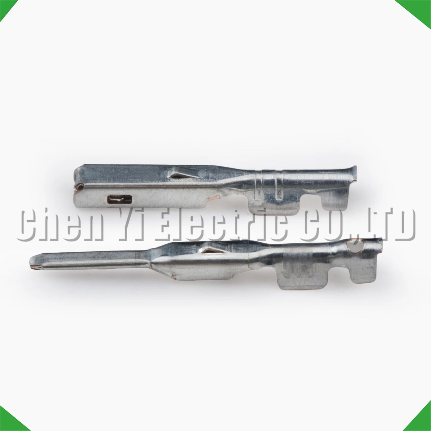 Auto Connector Female Crimp 33012-2001 33000-0002 Sheath Automotive Connectors harness