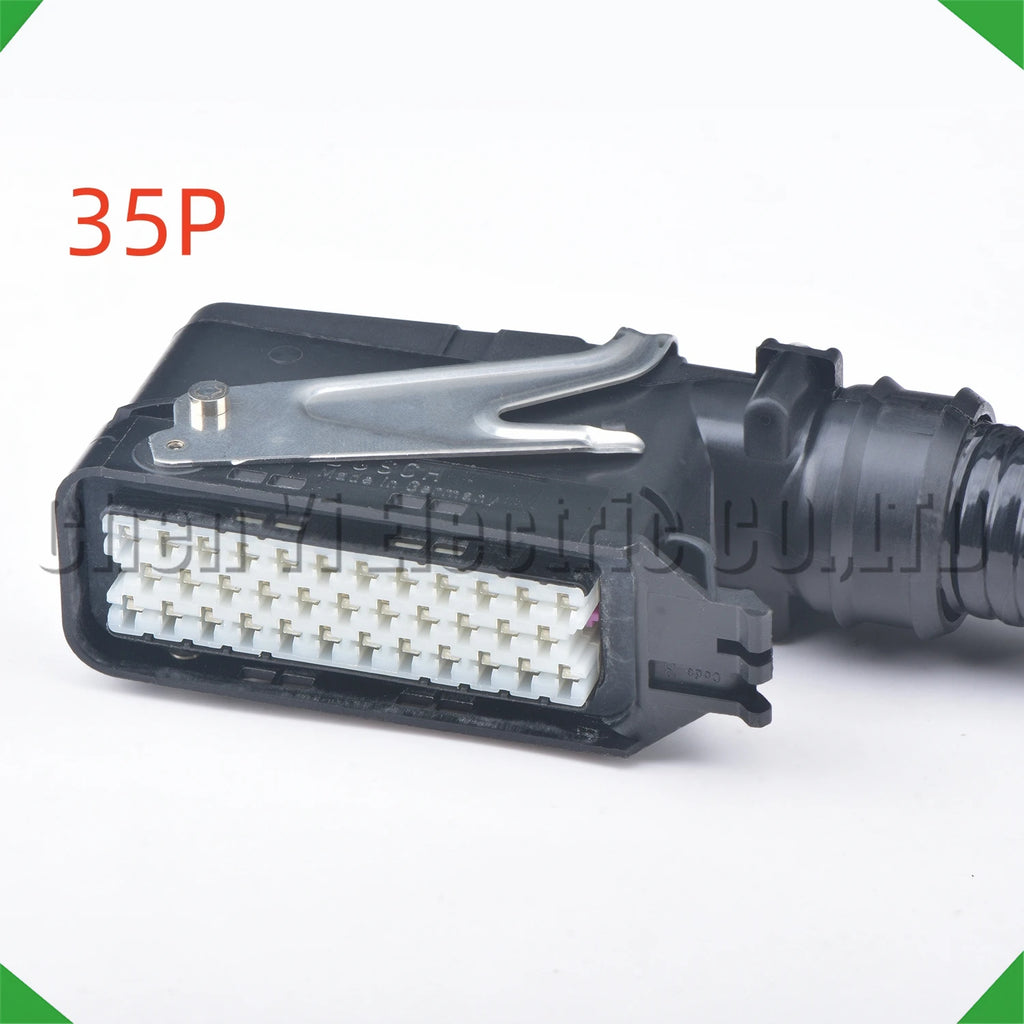35-Pin Connector Connector Automobile Computer Board Wiring Female Socket Connector