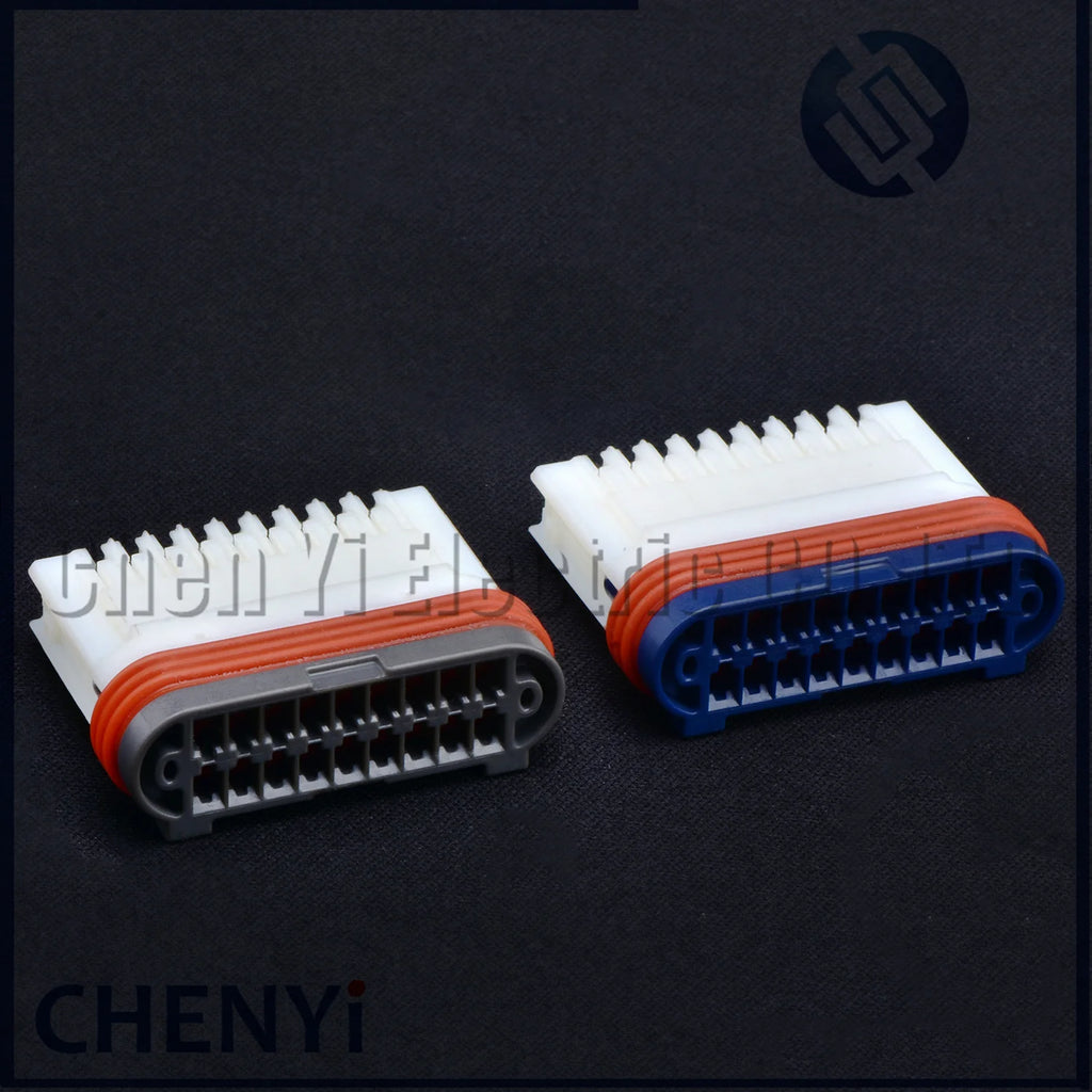18 Pin automobiles motorcycles Waterproof connectors Wire harness plug 6188-0638 6188-0639 With pins For Yamaha
