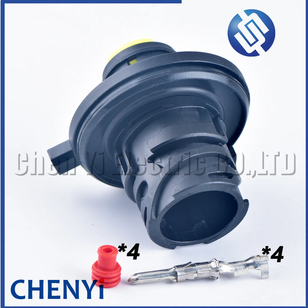4 Pin Auto waterproof circular connector Solenoid valve plug Differential lock pressure switch plug for F3000 X3000 M3000 Truck
